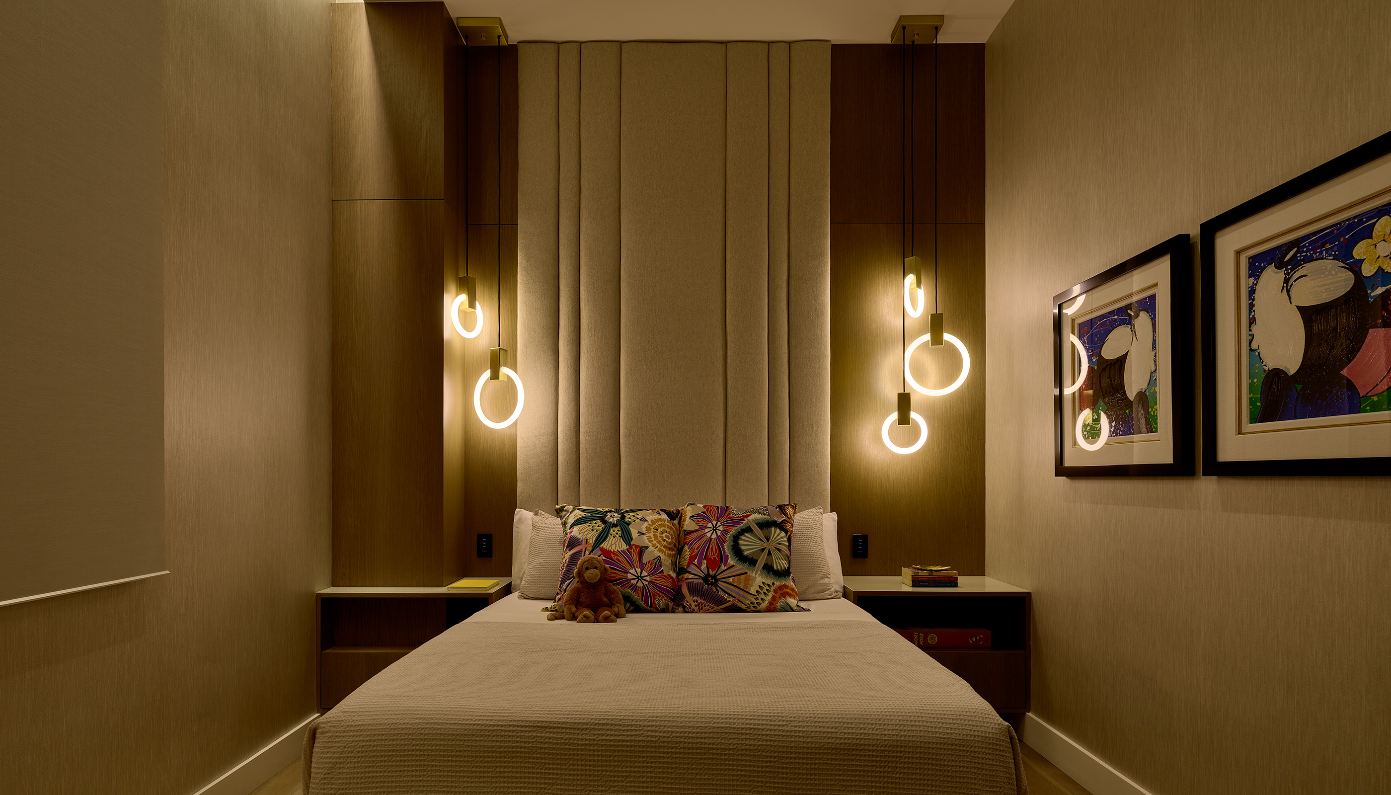 An Austin residential bedroom with Lutron Ketra lights, Palladiom keypads, and HomeWorks.
