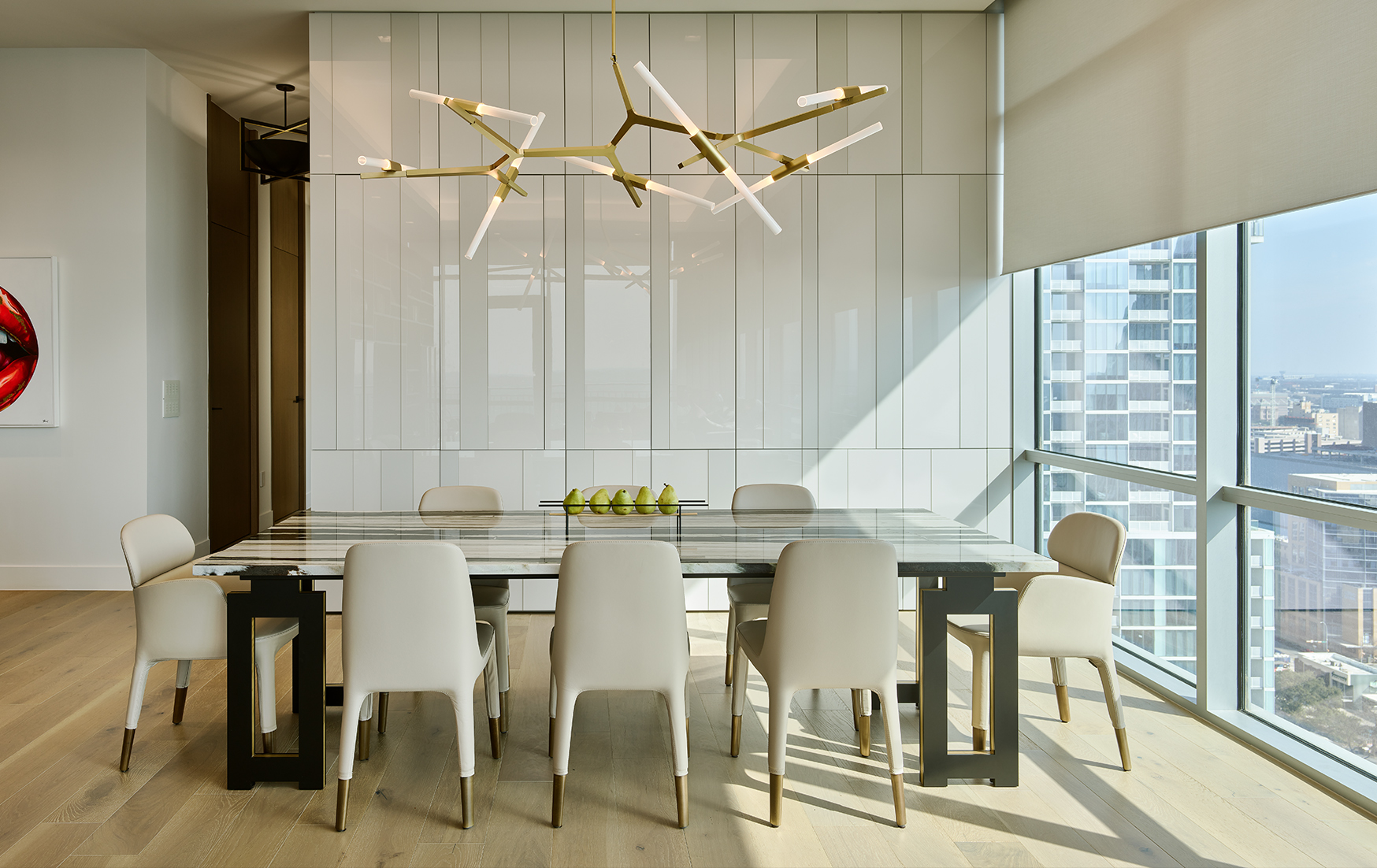 09-DiningRoom_SeaholmPH_NaturalMidday-874x551_0