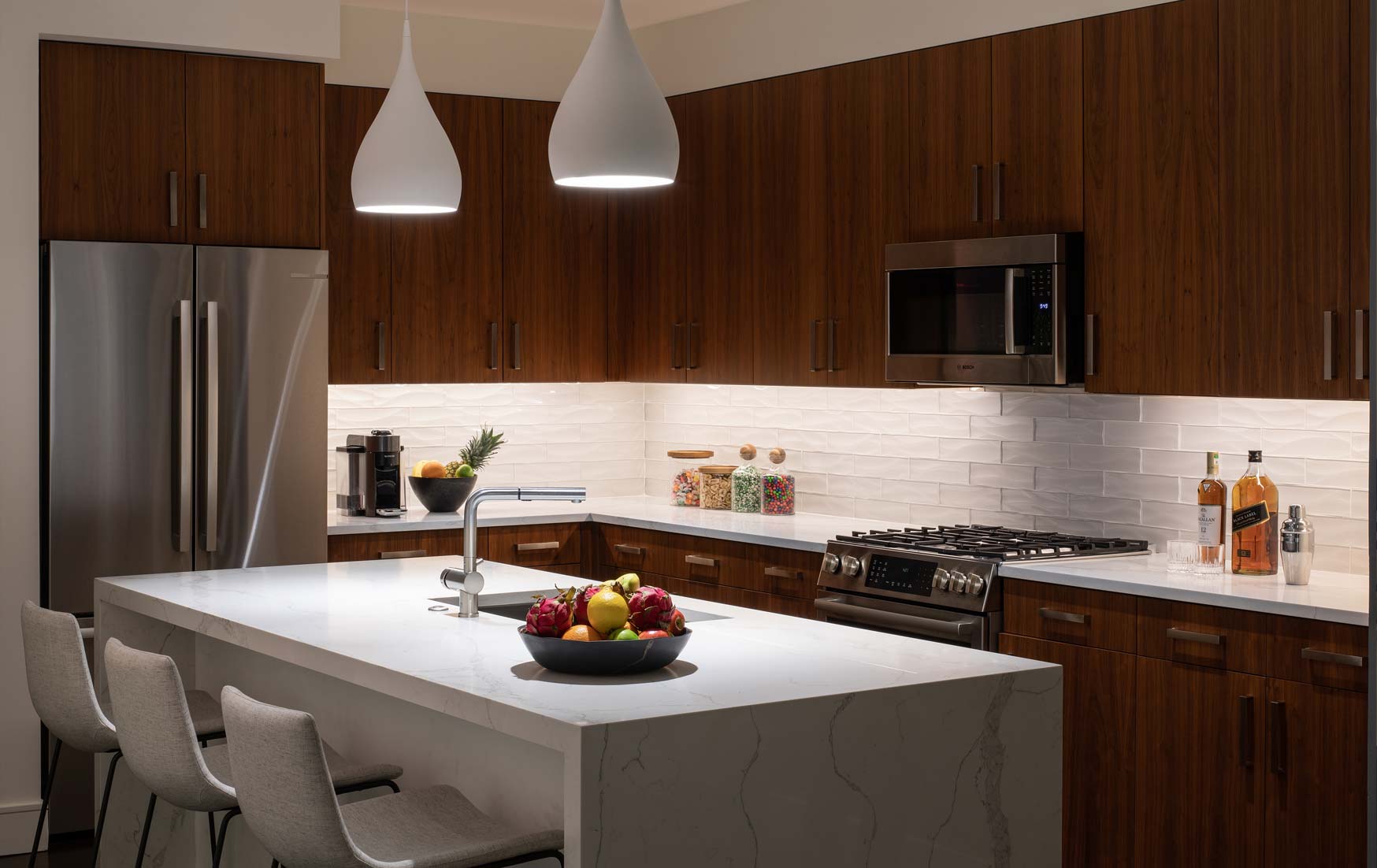 lutron-luxury-layered-lighting-1748x1102-2