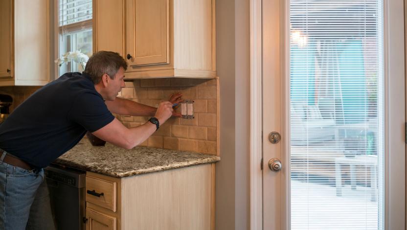 Pro Installing Diva Dimmers