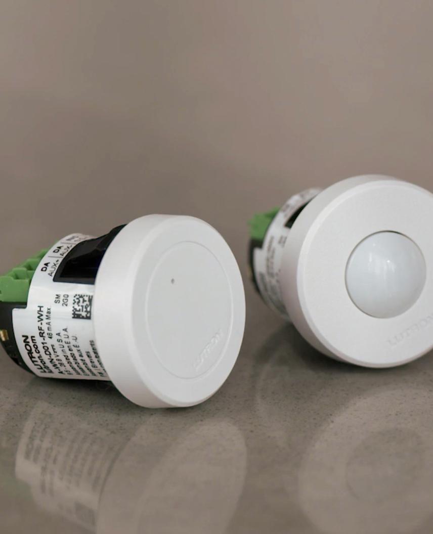 Athena wireless nodes with occupancy sensors enabling third-party luminaire control via DALI-2 and 0-10V protocols