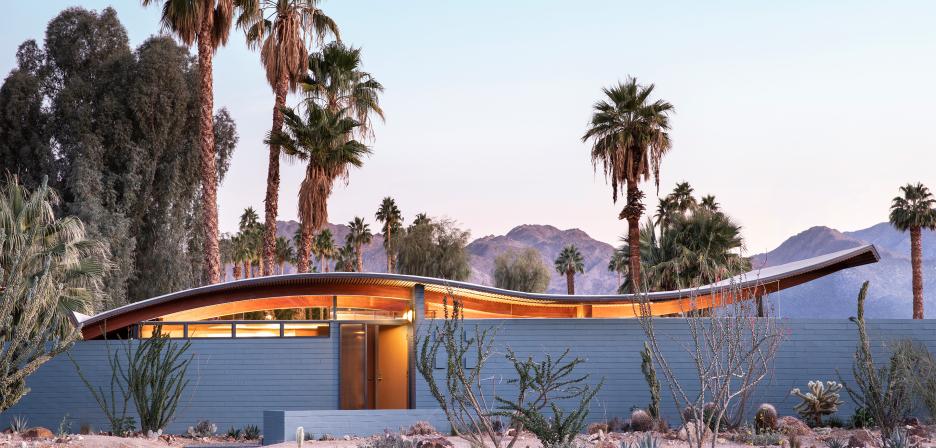 exterior-wave-Hhouse-004.jpg