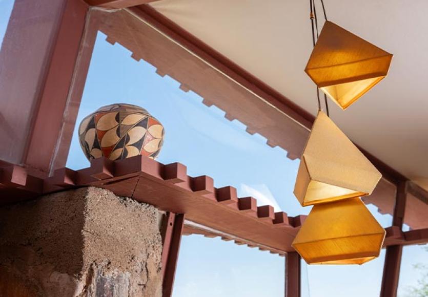 lutron_TaliesinWest_Carousel_06_327x234_2x_m.jpg