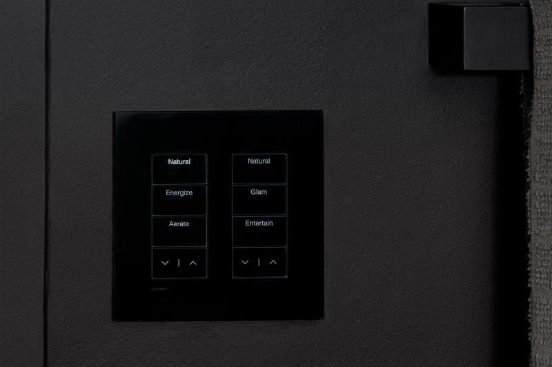 bathroom-seaholmph-palladiomkp-black-flat.jpg
