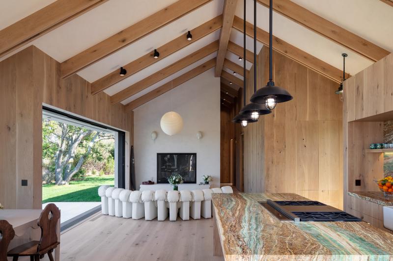 scene-selector-daylight-great-room-east-hampton-daytime-7014-new-crop.jpg