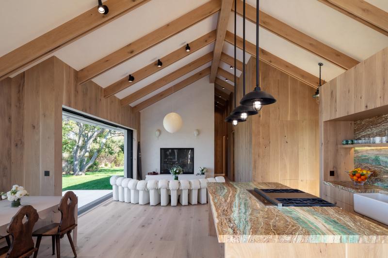scene-selector-daytime-great-room-east-hampton-daytime-7014.jpg