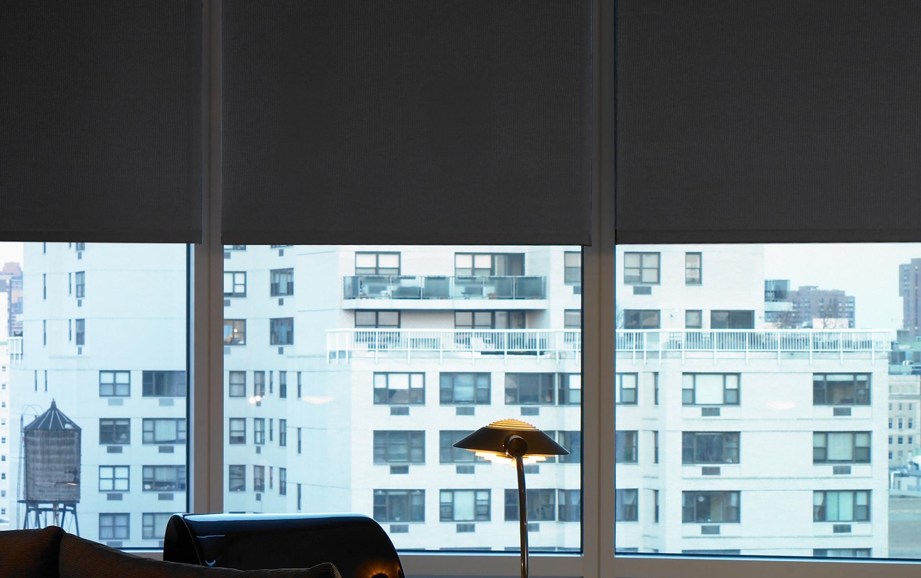 roller-shade-opacity-blackout