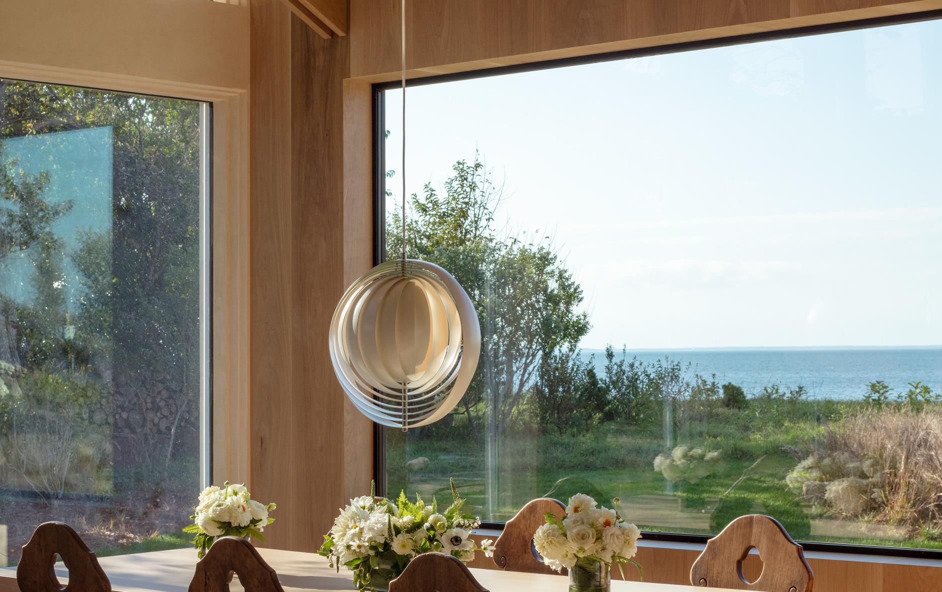 dining-room-east-hampton-angle