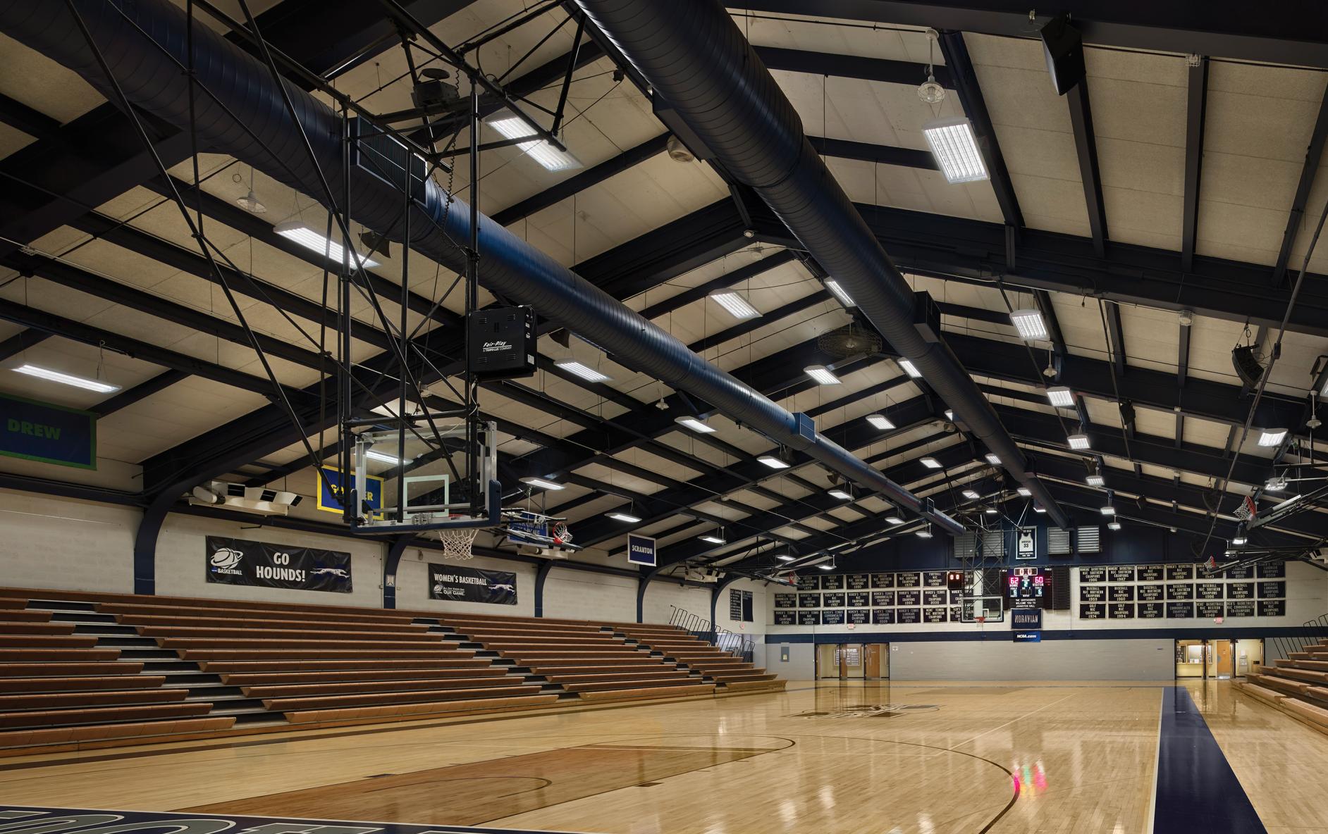  Moravian College gymnasium featuring Vive lighting control.